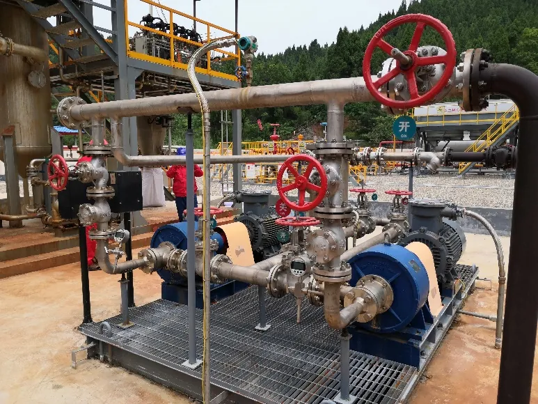 Skid-mounted pitot tube pump at a PetroChina site